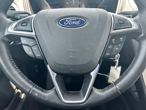 Used 2016 Ford Fusion SE w/ Equipment Group 502A FWD image 23