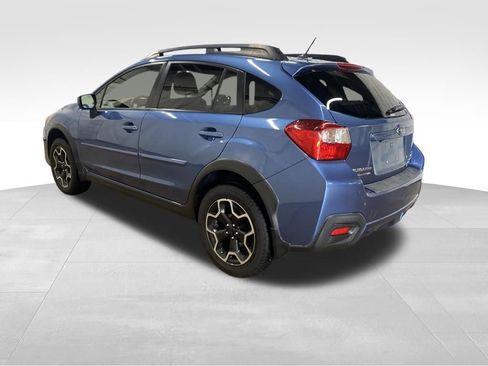 Used 2015 Subaru Crosstrek 2.0i Premium AWD/4WD image 2
