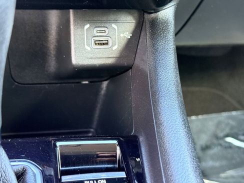 Used 2022 Jeep Compass Latitude image 8