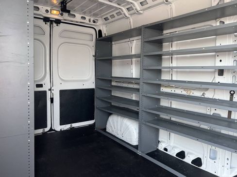 Used 2021 RAM ProMaster 2500 FWD image 5