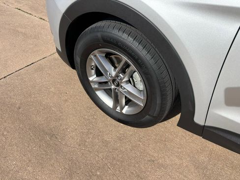 Used 2017 Hyundai Santa Fe Sport image 21