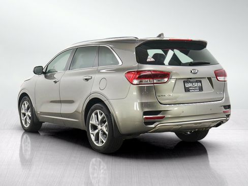 Used 2016 Kia Sorento SX AWD/4WD image 3