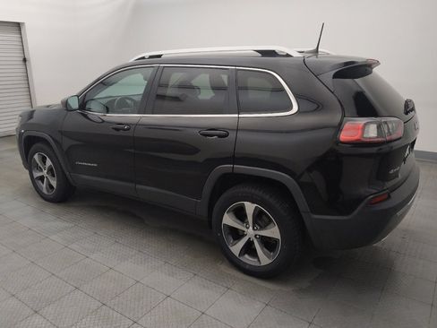 Used 2019 Jeep Cherokee Limited AWD/4WD image 3