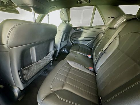 Used 2016 Mercedes-Benz GLE 350 4MATIC image 24