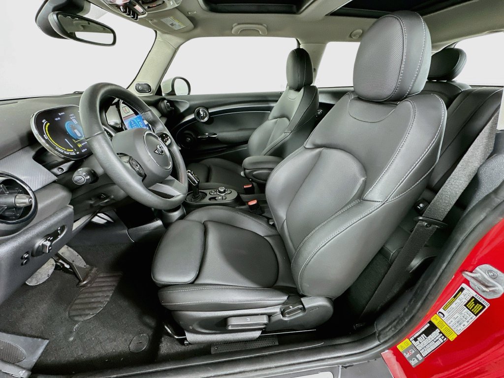 Used 2024 MINI Cooper SE FWD image 21