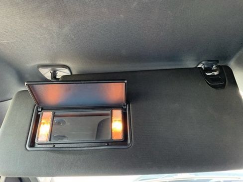 Used 2019 RAM 1500 Laramie AWD/4WD image 36