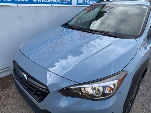 Used 2022 Subaru Crosstrek 2.5i Sport w/ Moonroof Package image 9
