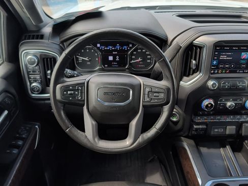 Used 2020 GMC Sierra 1500 Denali w/ Denali Ultimate Package AWD/4WD image 17