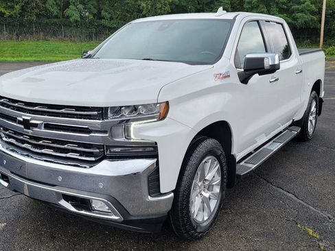 Used 2021 Chevrolet Silverado 1500 LTZ w/ LTZ Premium Package AWD/4WD image 3