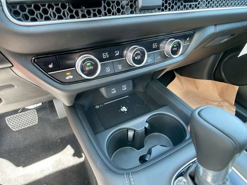 New 2026 Honda HR-V EX-L image 18