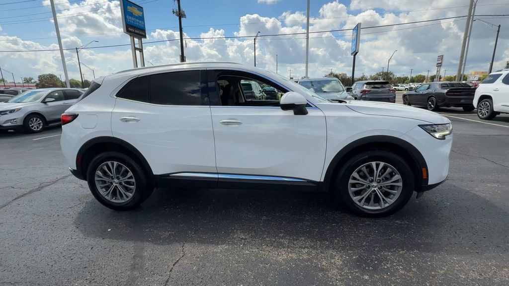 Used 2022 Buick Envision Preferred FWD image 9