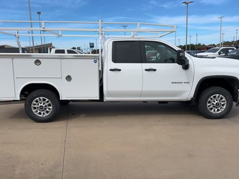 New 2026 Chevrolet Silverado 2500 W/T w/ WT Convenience Package image 2