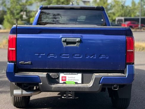 Used 2024 Toyota Tacoma SR5 AWD/4WD image 4
