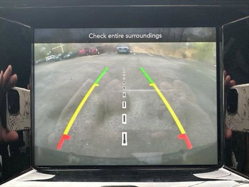 Certified 2023 Dodge Durango GT image 6