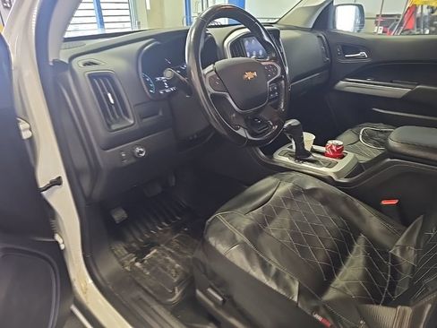 Used 2021 Chevrolet Colorado LT w/ Fleet Safety Package RWD image 5