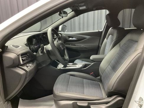 New 2026 Buick Envista Preferred image 6