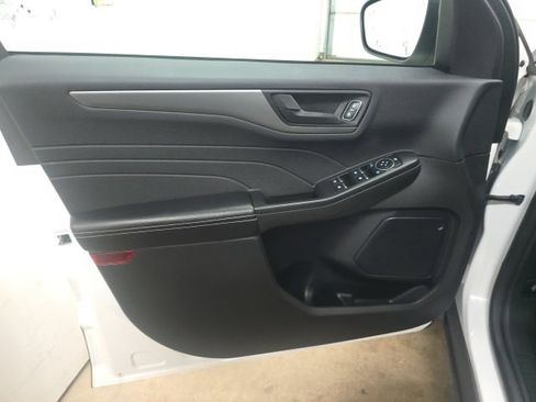 Used 2023 Ford Escape Active w/ Tech Pack #1 image 15