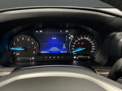 Used 2023 Ford Explorer Limited image 18