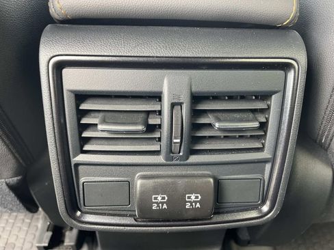 Used 2024 Subaru Forester Wilderness w/ Wilderness Package AWD/4WD image 19