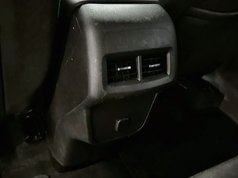 Used 2018 Chevrolet Equinox LS FWD image 27
