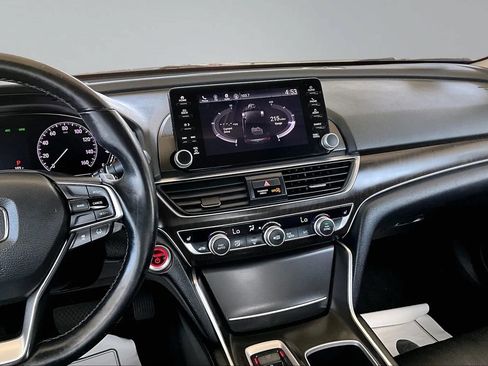Used 2019 Honda Accord EX-L image 9