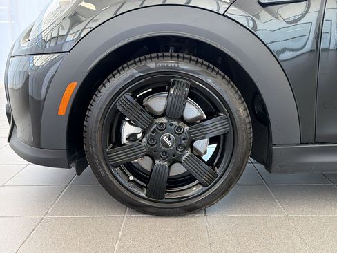 Used 2024 MINI Cooper S FWD image 12