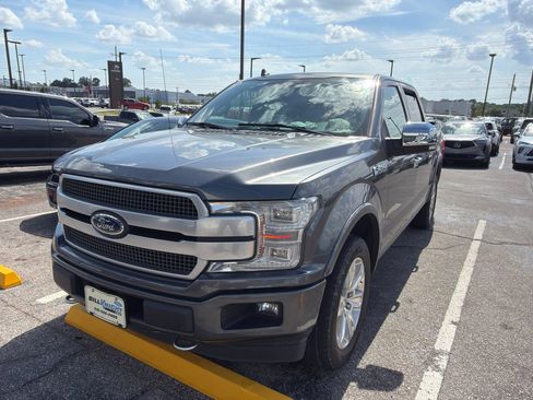 Used 2019 Ford F150 Platinum w/ Equipment Group 701A Luxury AWD/4WD image 1