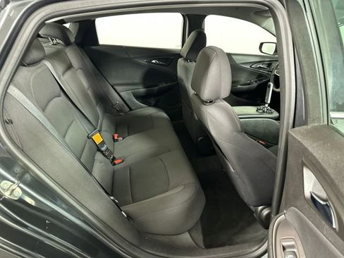 Used 2017 Chevrolet Malibu LS image 27