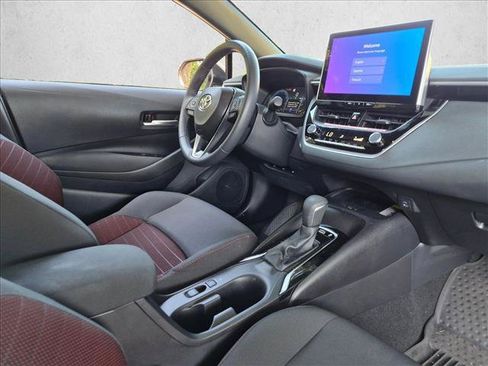 Used 2026 Toyota Corolla SE w/ SE Package FWD image 18