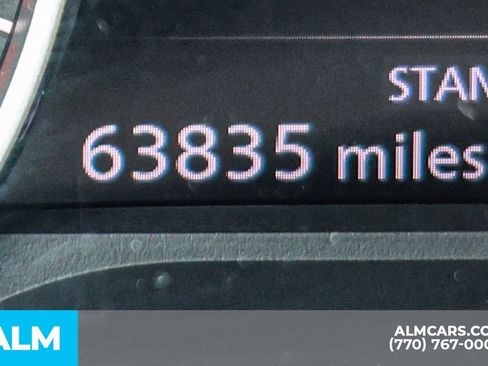 Used 2024 Nissan Rogue S FWD image 56