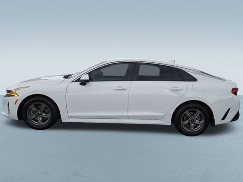 Used 2022 Kia K5 LXS image 4