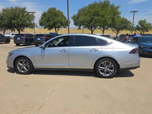 Used 2024 Honda Accord EX image 8