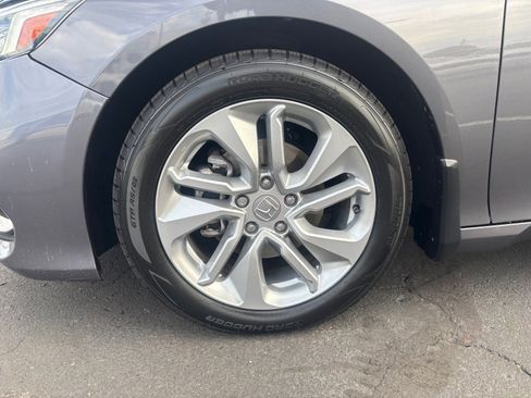 Used 2020 Honda Accord LX image 11