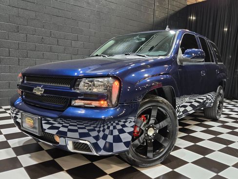 Used 2007 Chevrolet TrailBlazer SS AWD/4WD image 2
