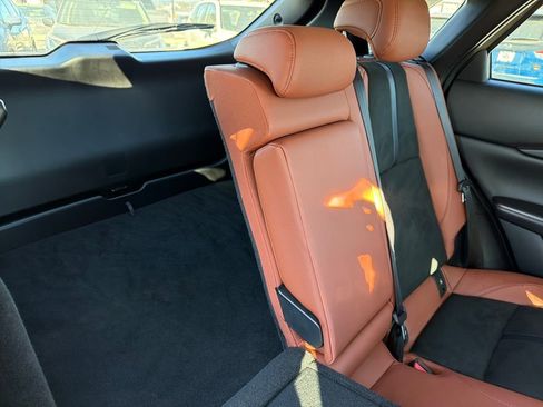 Used 2024 MAZDA CX-30 Carbon image 33