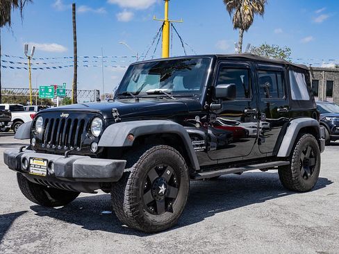 Used 2017 Jeep Wrangler Unlimited Sport image 9