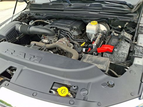 Used 2020 RAM 1500 Big Horn AWD/4WD image 27