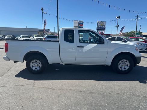 Used 2019 Nissan Frontier S image 6