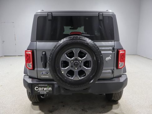 Used 2025 Ford Bronco Big Bend AWD/4WD image 3