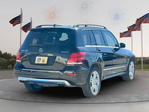 Used 2014 Mercedes-Benz GLK 350 4MATIC image 3