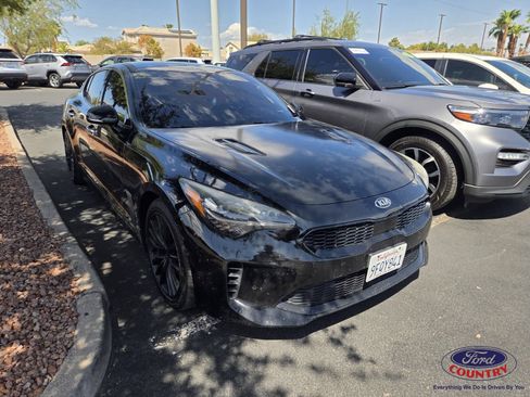 Used 2018 Kia Stinger Premium RWD image 1