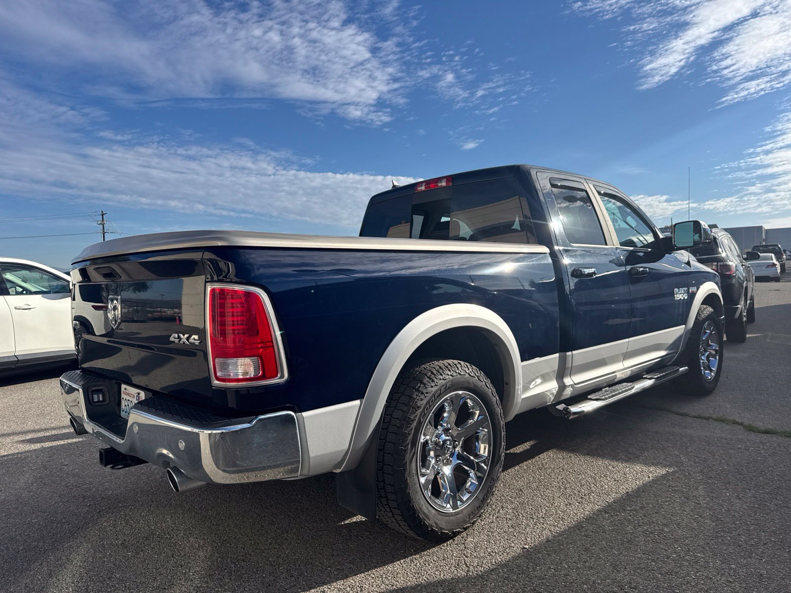 Used 2018 RAM 1500 Laramie AWD/4WD image 5