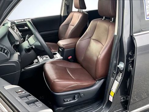 Used 2020 Toyota 4Runner SR5 image 21