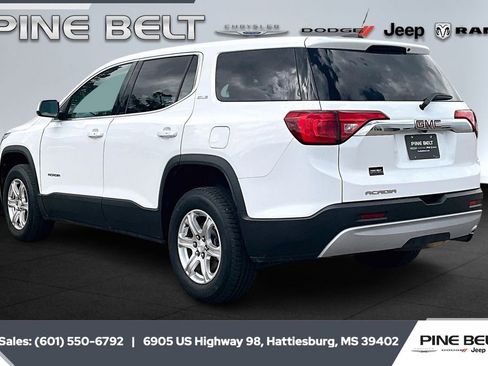 Used 2019 GMC Acadia SLE image 2