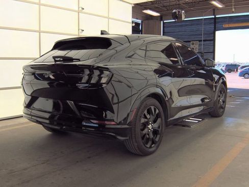 Used 2021 Ford Mustang Mach-E Premium image 2