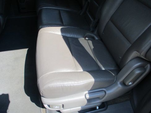 Used 2013 Honda Odyssey Touring image 6