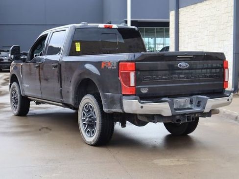 Used 2022 Ford F250 Lariat w/ Lariat Ultimate Package AWD/4WD image 3