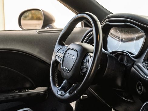 Used 2018 Dodge Challenger SXT Plus image 16