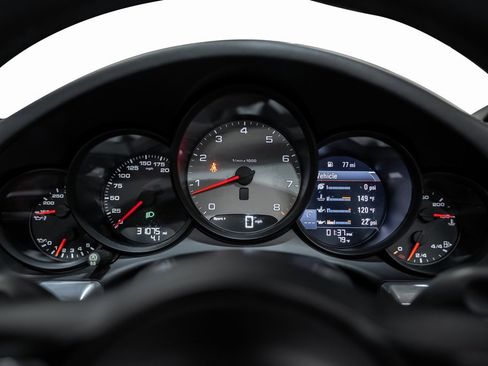 Used 2017 Porsche 911 Carrera 4S image 47