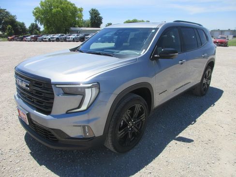 New 2026 GMC Acadia Elevation w/ Black Edition FWD image 9